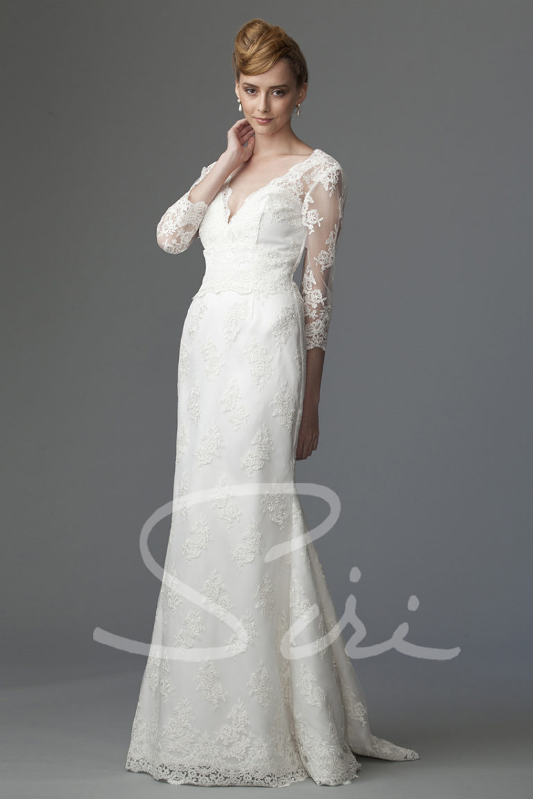 3/4 sleeve lace bridal gown
