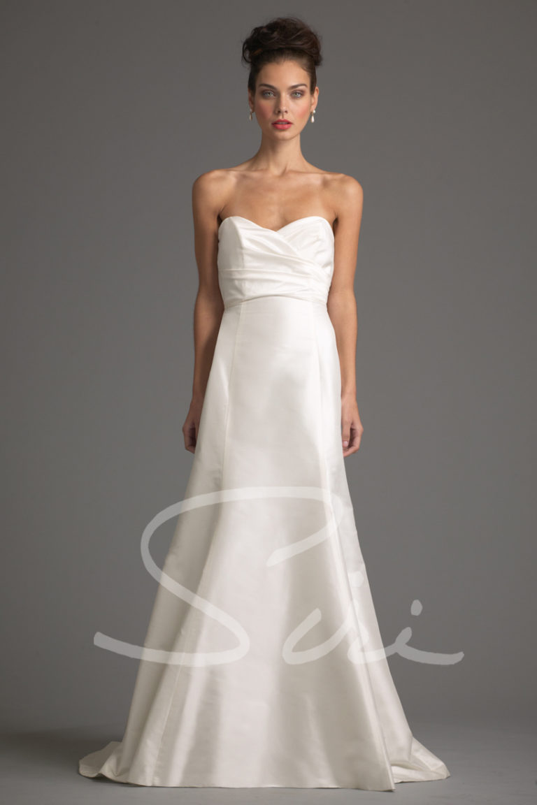 strapless fit and flare bridal gown size 16