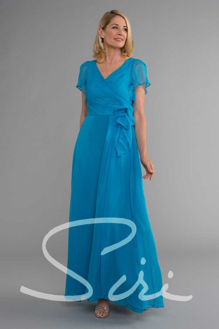 blue chiffon gown with short sleeve
