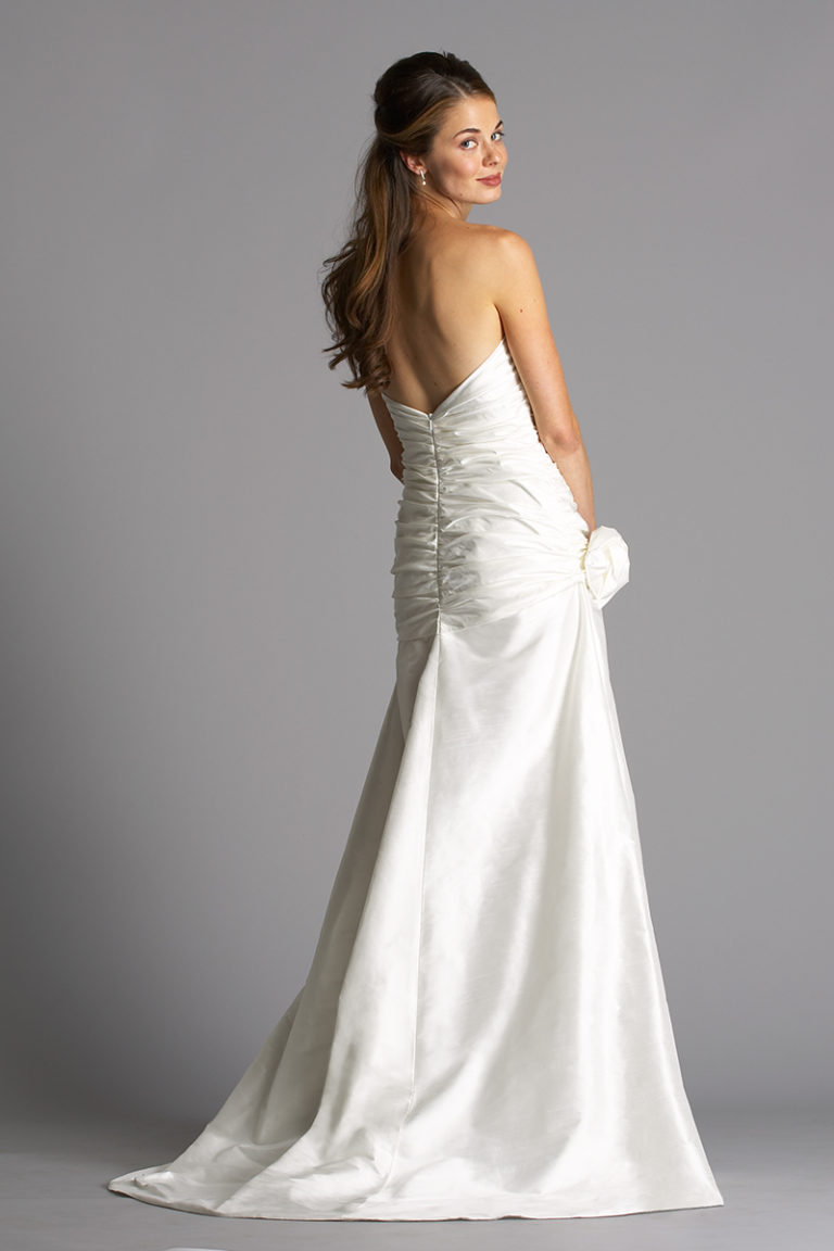 Siri - San Francisco Bridal Gowns - Meadowood Bridal Gown 9399