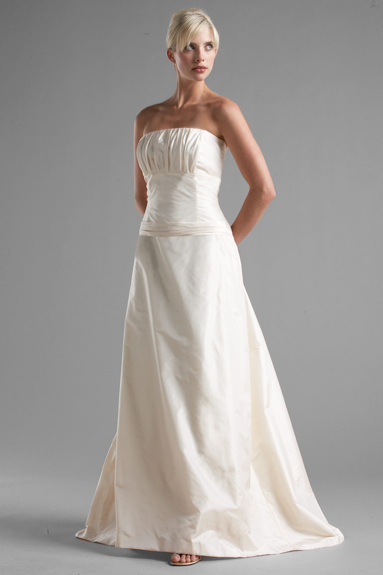 Siri - San Francisco Bridal Gowns - Marie Antoinette Bridal Gown 9496