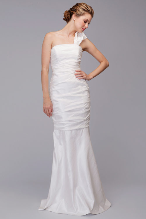Siri - Bridal Gowns - Santa Cruz Gown 9344 - San Francisco