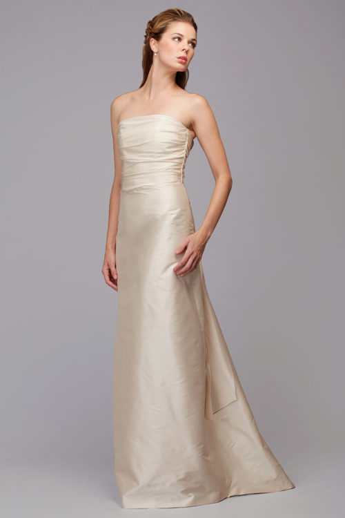 Siri - Bridal Gowns - Exit Maker Gown 9672 - San Francisco
