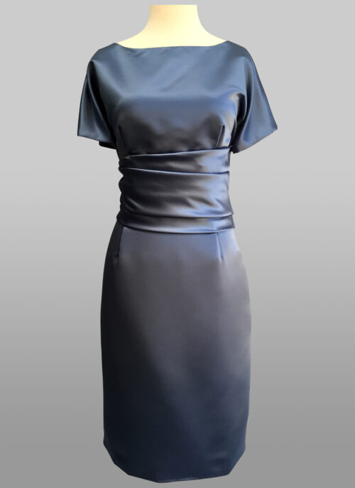 Siri Redwood Room Dress