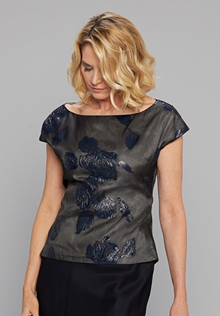 Siri Navy Top