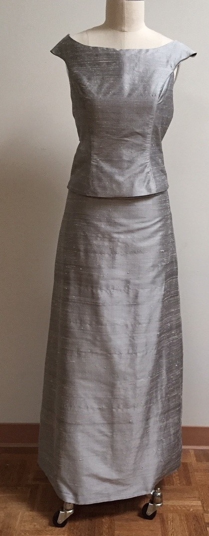 2 piece gown for wedding