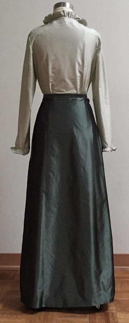 Green blouse and skirt