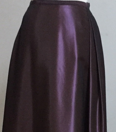 Side tucked skirt