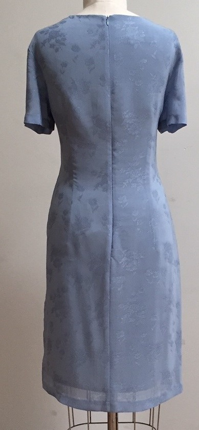 blue short sleeve dress