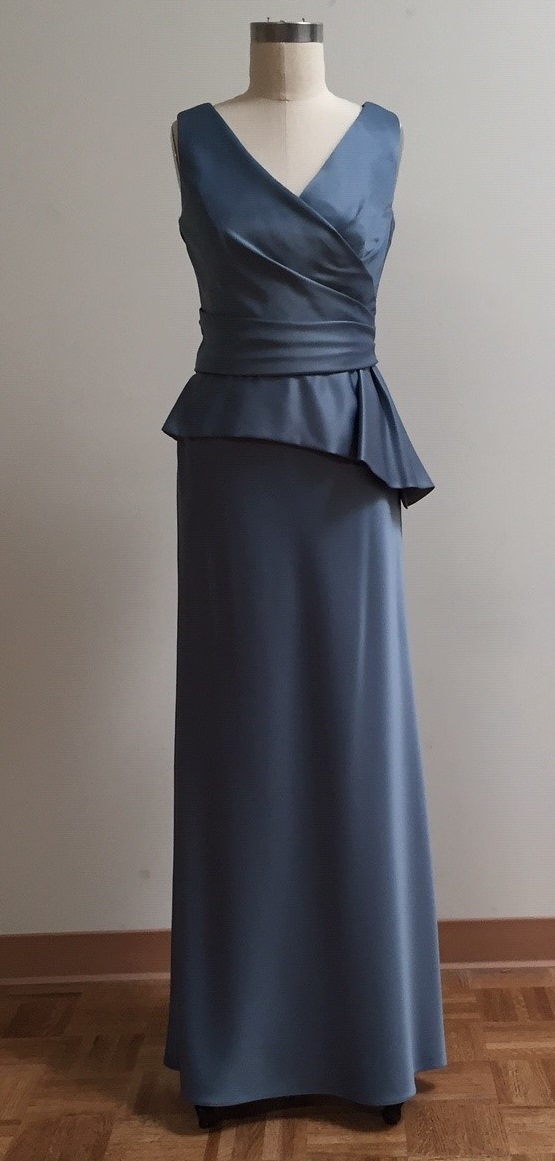 Blue gown for mother of the bride