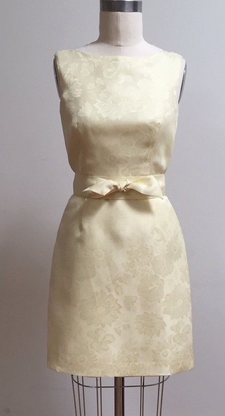 light yellow classic dress for wedding