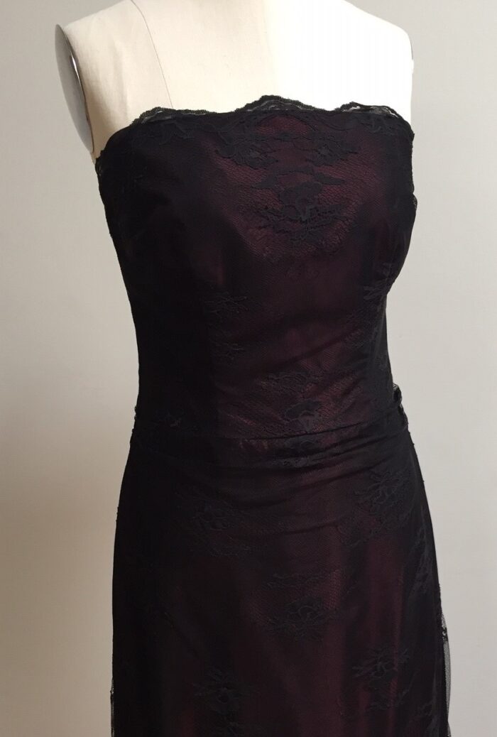 lace bordeaux Siri gown